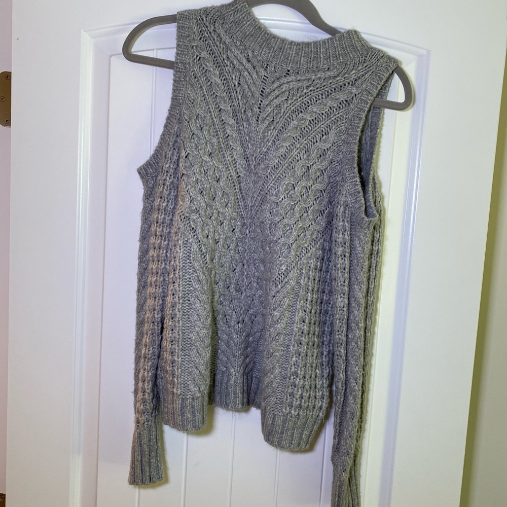 Gray Express sweater with cutout shoulders size M